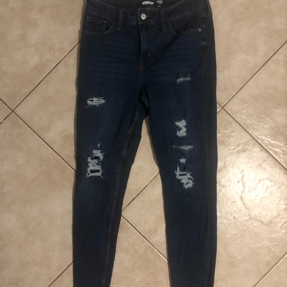 OLD NAVY DENIM ROCKSTAR RIPPED JEANS